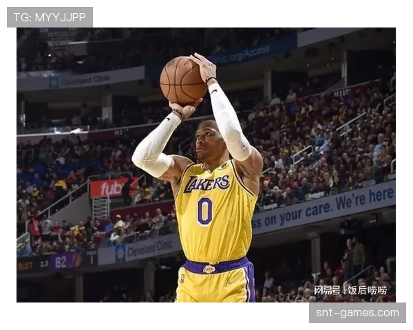 拉菲尼亚维多利亚首秀状态回暖,出色表现引关注 拉菲尼亚维多利亚首秀状态回暖,出色表现引关注