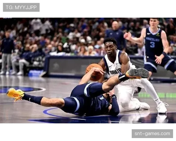 挡拆单打更侵略，莫兰特突破效率提升胜上季